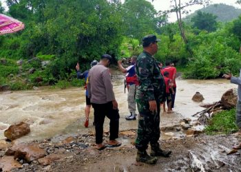 4 Orang Buruh Tani di Sumbawa Terseret Air Bah, 3 Meninggal Dunia