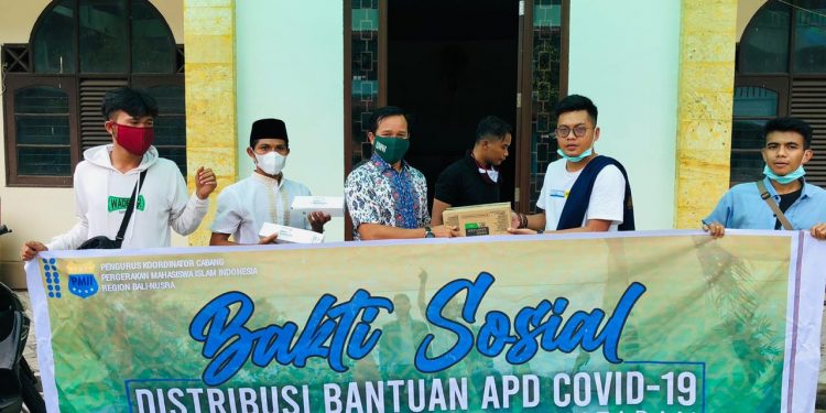 Covid-19 Masih Melonjak, PKC PMII Salurkan APD Ke Pesantren