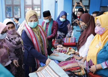 Lapak Desa, Usaha Memulihkan Ekonomi Desa di NTB