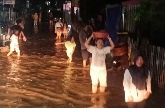 5 Kelurahan dan 1 Desa di Sumbawa Diterjang Banjir Bandang