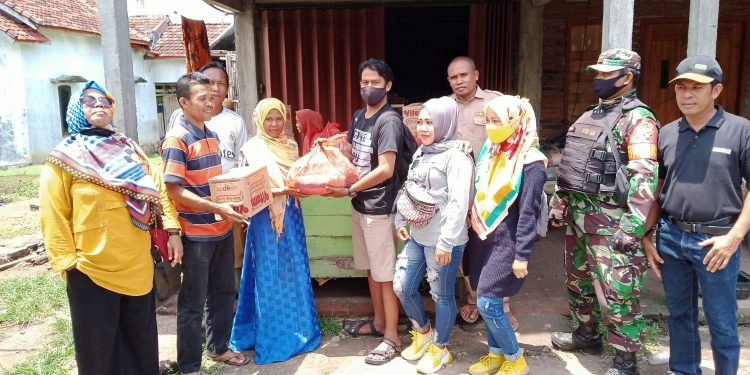 Gong 2000 Salurkan Bantuan untuk Korban Banjir Kwangko