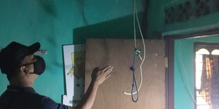 Depresi Ditinggal Istri, Pria ini Nekat Gantung Diri
