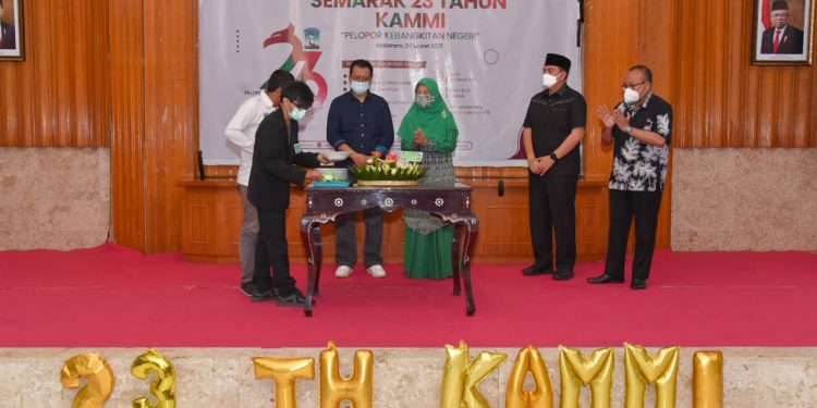 Gubernur Ingatkan Kader KAMMI Jaga Spiritualitas