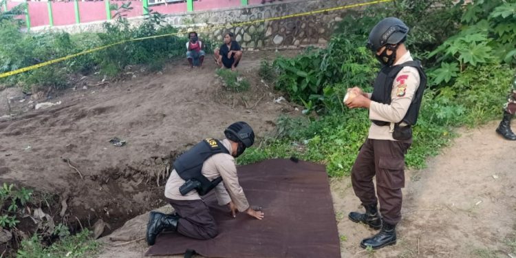Granat Nanas Diduga Masih Aktif Ditemukan di Sungai