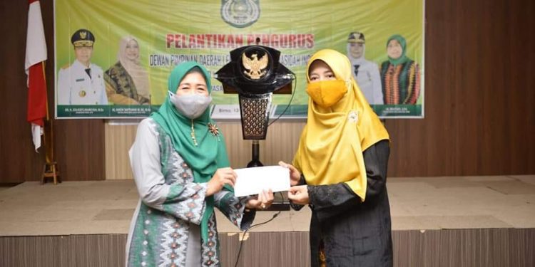 LASQI NTB Serahkan Bantuan Untuk Korban Banjir Bima