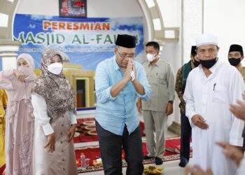 Gubernur Resmikan Masjid Bantuan Pasca Gempa