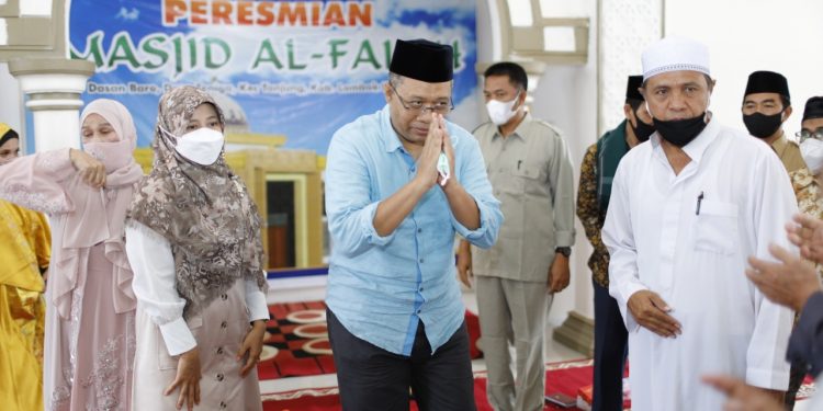 Gubernur Resmikan Masjid Bantuan Pasca Gempa