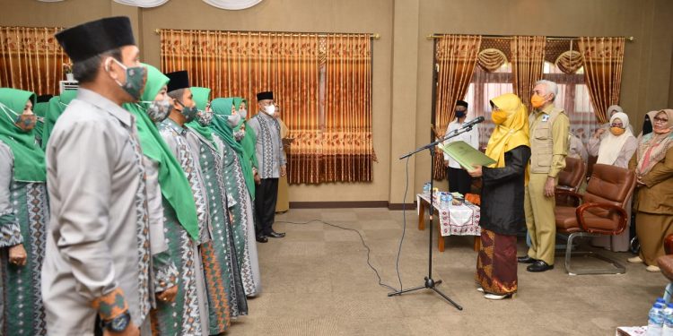 Bunda Niken Lantik DPD LASQI Kabupaten Bima