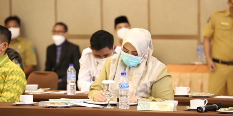 Bupati Bima Ikuti RUPS, Dirjen BUMD : Bank Syariah Hanya Ada di NTB dan Aceh