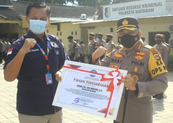 Berantas Narkoba, Kapolresta dan Kasat Terima Penghargaan BNN