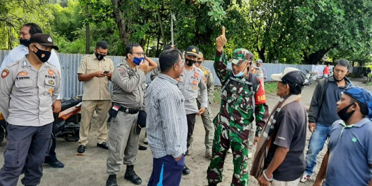 Perahu Nelayan di Zona Wisata Senggigi Ditertibkan