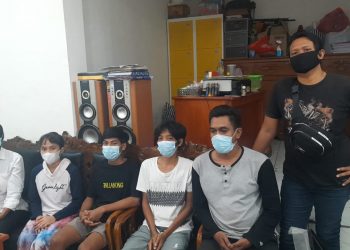 Wanita Pengedar Sabu di Karang Bagu Diringkus Bersama Tiga Orang Pria