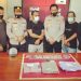 Pria di Langgudu Bima Ditangkap Saat Ambil Paket Ganja 984,9 Gram di JNE