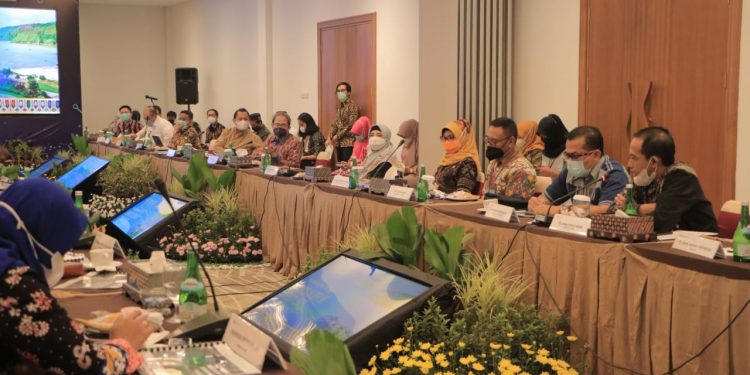 Wakil Gubernur Jabarkan Stimulus Ekonomi NTB Dihadapan DPR RI