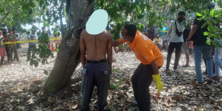 Tragis, Penjual Sembako di Dompu Ditemukan Tewas Tergantung