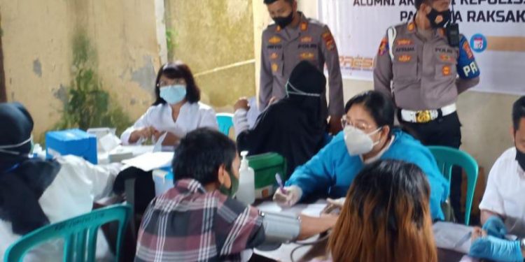 313 Warga Pusuk Lestari Jalani Vaksinasi