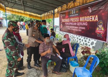 Ratusan Warga Gerung Antusias Ikuti Vaksinasi Presisi Merdeka