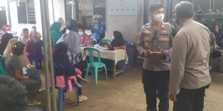 938 Warga di Sengigi Divaksin