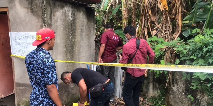 Keji! Bayi Laki-laki Dibuang, Ditemukan Meninggal di Belakang Toilet Umum