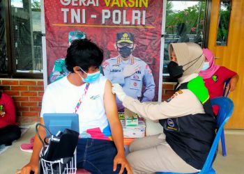 Polres Lombok Tengah Buka Gerai Vaksin di Mandalika