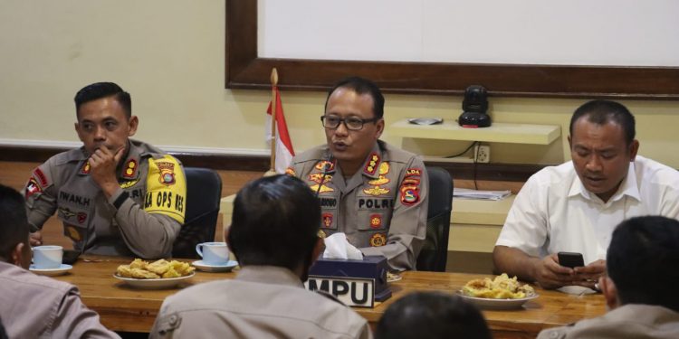 Kabid Propam Beri Arahan Soal Dampak Kenaikan BBM dan Narkoba di Polres Dompu