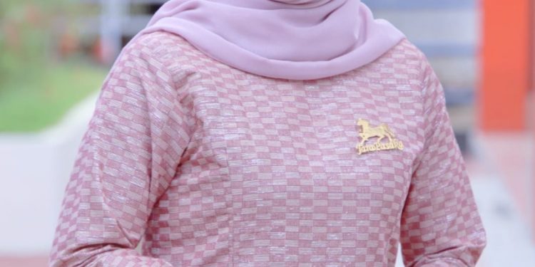 Wujudkan Visi Dompu Mashur, Dekranasda Gelar Event Fashion Week