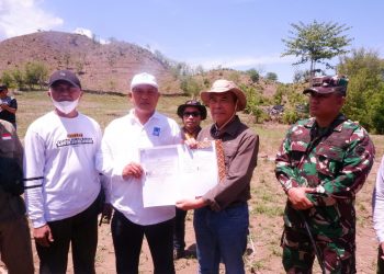 Pemkab Dompu Teken MoU Pengelolaan HKM dengan YRII