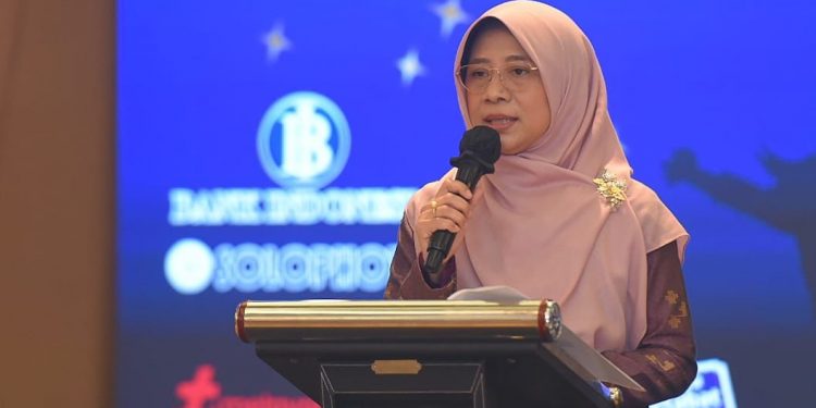 Bunda Niken Dorong Desainer Asah Inovasi Untuk Peningkatan Kualitas Produk