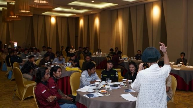 PT. STM Gelar Pembekalan Karir dan Sosialisasi untuk Mahasiswa Dompu