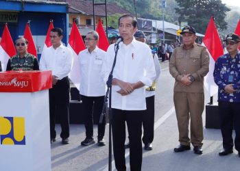 Presiden Jokowi Resmikan Lima Ruas Jalan Daerah di NTB
