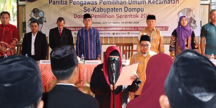 24 Anggota Panwascam Dilantik