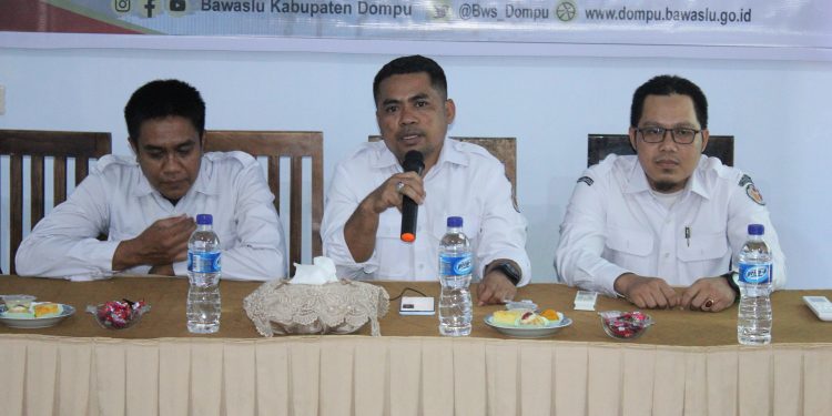 Bawaslu Dompu Evaluasi Penanganan Pelanggaran dan Sengketa Pemilu