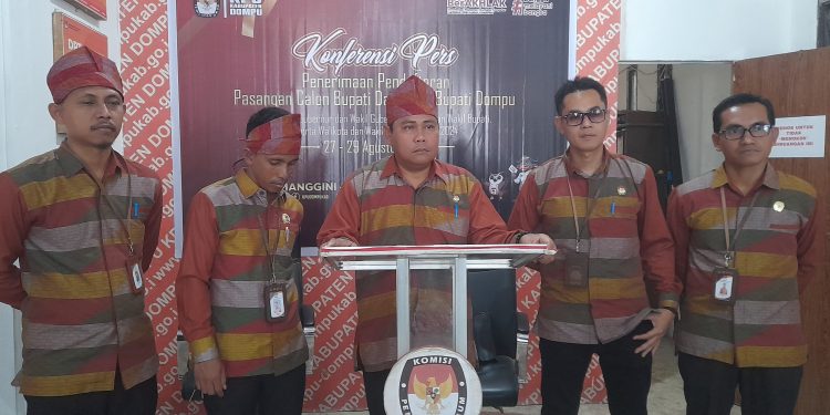Pendaftaran Paslon Bupati Dibalut Nuansa Budaya, Mahakarya KPU Dompu