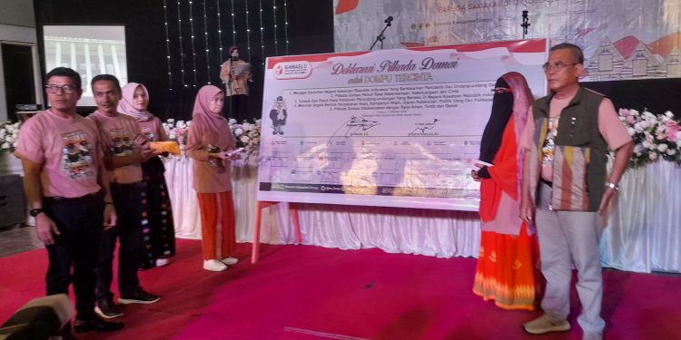 Bawaslu Dompu Gelar Deklarasi Pilkada Damai