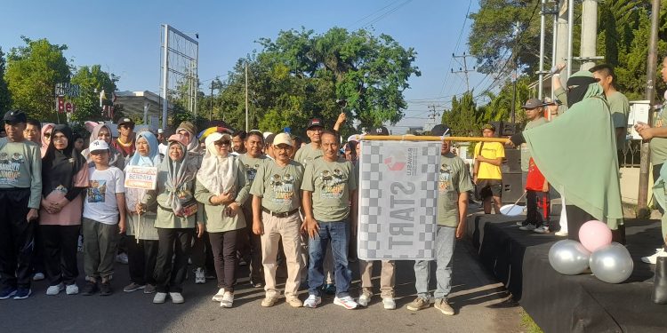 Gelar Jalan Sehat, Bawaslu Ajak Masyarakat Berpartisipasi dalam Tahapan Pilkada