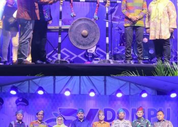 Bupati Dompu Resmi Tutup Dompu Expo yang Berjalan Sukses