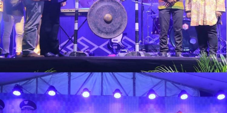 Bupati Dompu Resmi Tutup Dompu Expo yang Berjalan Sukses